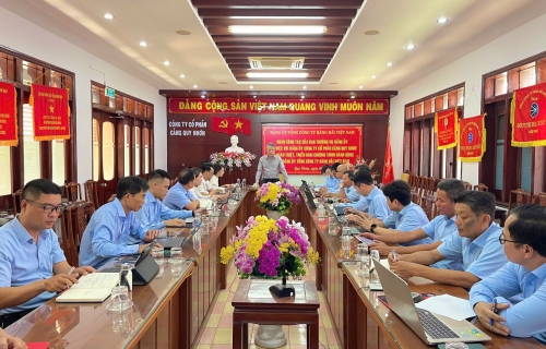ĐOÀN CÔNG TÁC ĐẢNG ỦY VIMC LÀM VIỆC VỚI ĐẢNG BỘ CẢNG QUY NHƠN VỀ TRIỂN KHAI CHƯƠNG TRÌNH HÀNH ĐỘNG