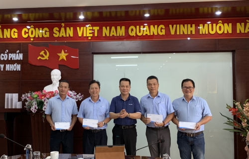 TRAO GIẢI THƯỞNG KAIZEN 6 THÁNG ĐẦU NĂM CHO CÁC TẬP THỂ, CÁ NHÂN TẠI CẢNG QUY NHƠN