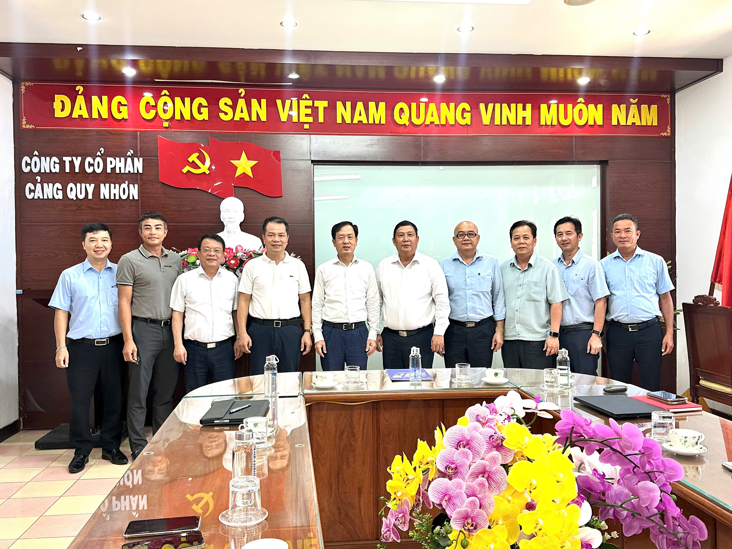 CẢNG QUY NHƠN THÚC ĐẨY HỢP TÁC LOGISTICS VỚI CẢNG HẢI PHÒNG VÀ CẢNG CAM RANH